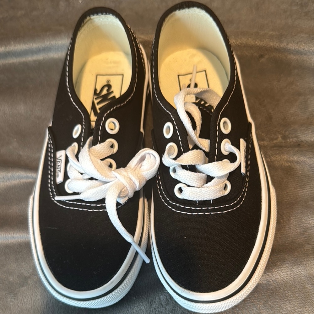 Vans Black and White Canvas Sneakers Low-Top